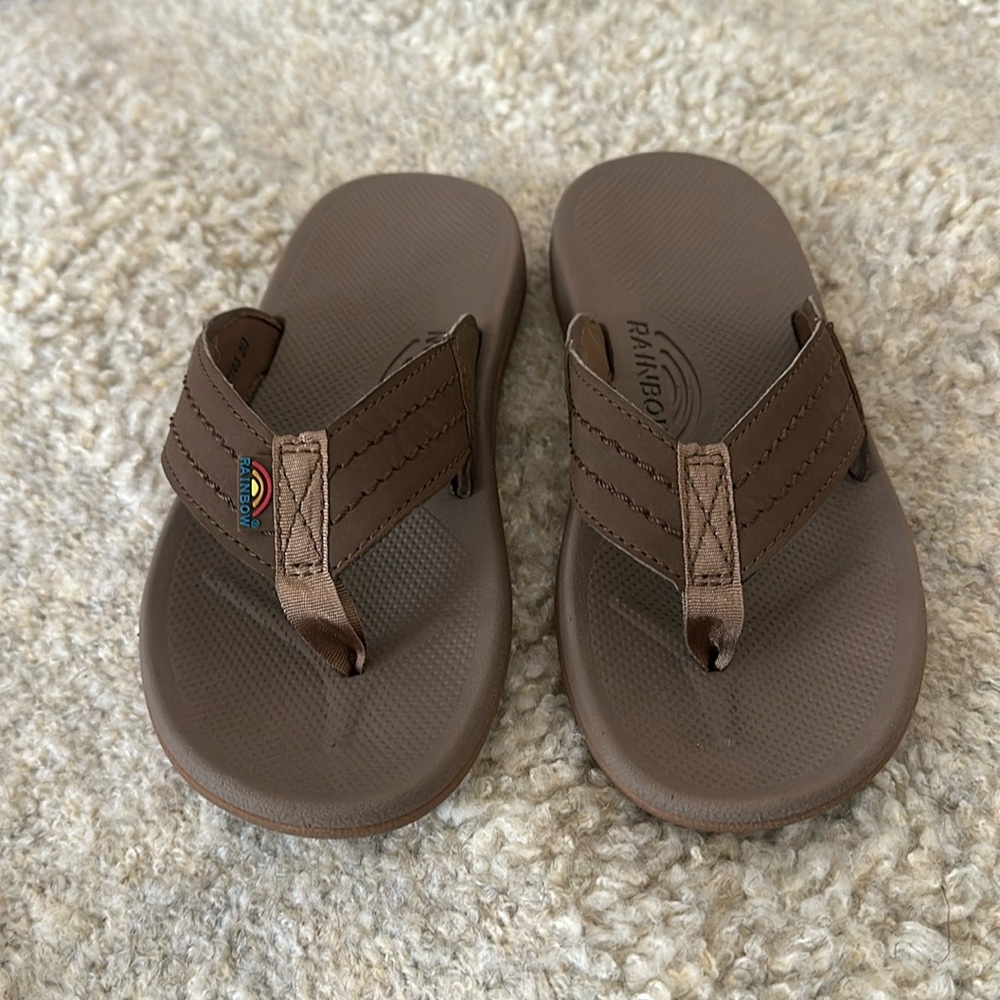 Rainbow Sandals FlipFlops Brown size 2/3